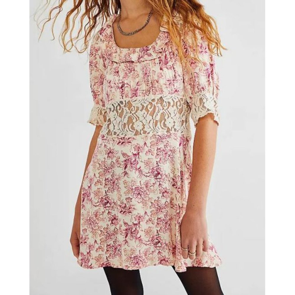 Free People Lucie Mini Pink Floral Open Back Sheer Lace Cut-Outs Cutouts A-Line